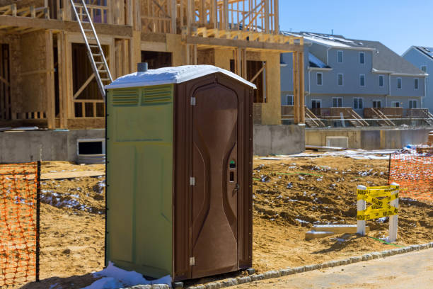 Portable Toilet Options We Offer in Grand Ledge, MI